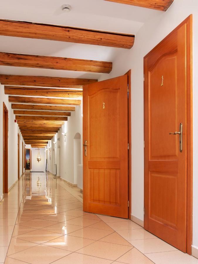 Bed and Breakfast Rubra Panzio Вац Экстерьер фото
